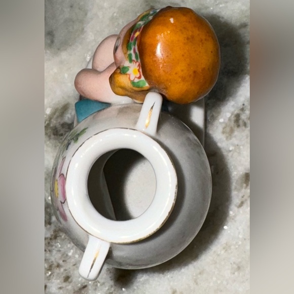 Vintage Mocco Small Vase Bathing Beauty Figurine - Picture 4 of 8